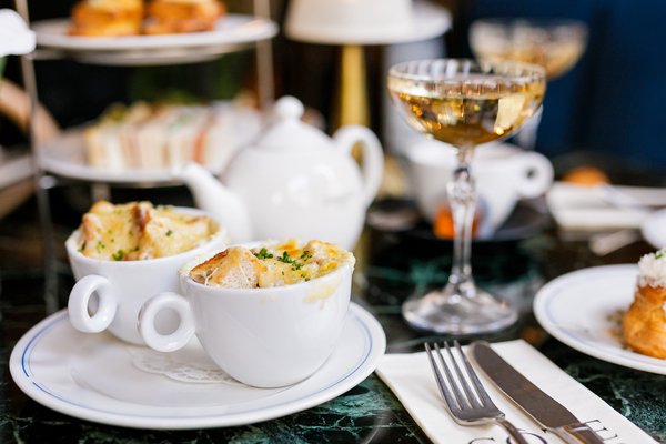 CÔTE Bar Bistro