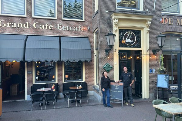 Grand-Eetcafe de Majesteit